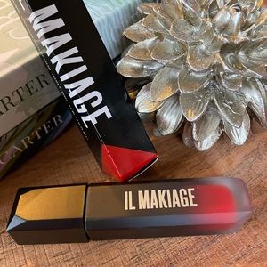 Il Makiage Long Wear Matte Lip Cream